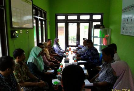 Penetapan Calon yang berhak mengikuti ujian seleksi Calon Dukuh Kurahan 2 dan Pucanganom 2