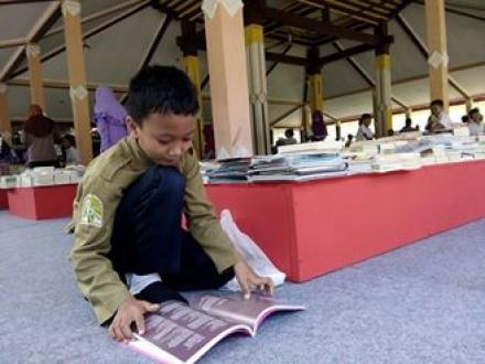 Book fair di Pendopo Desa Murtigading