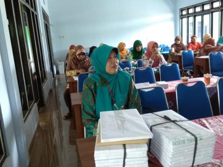 Koordinasi dengan Kader PKK